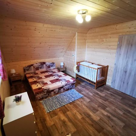 Chata Baska Na Liptove S Vlastnym Dvorom Liptovsky Mikulas Bagian luar foto