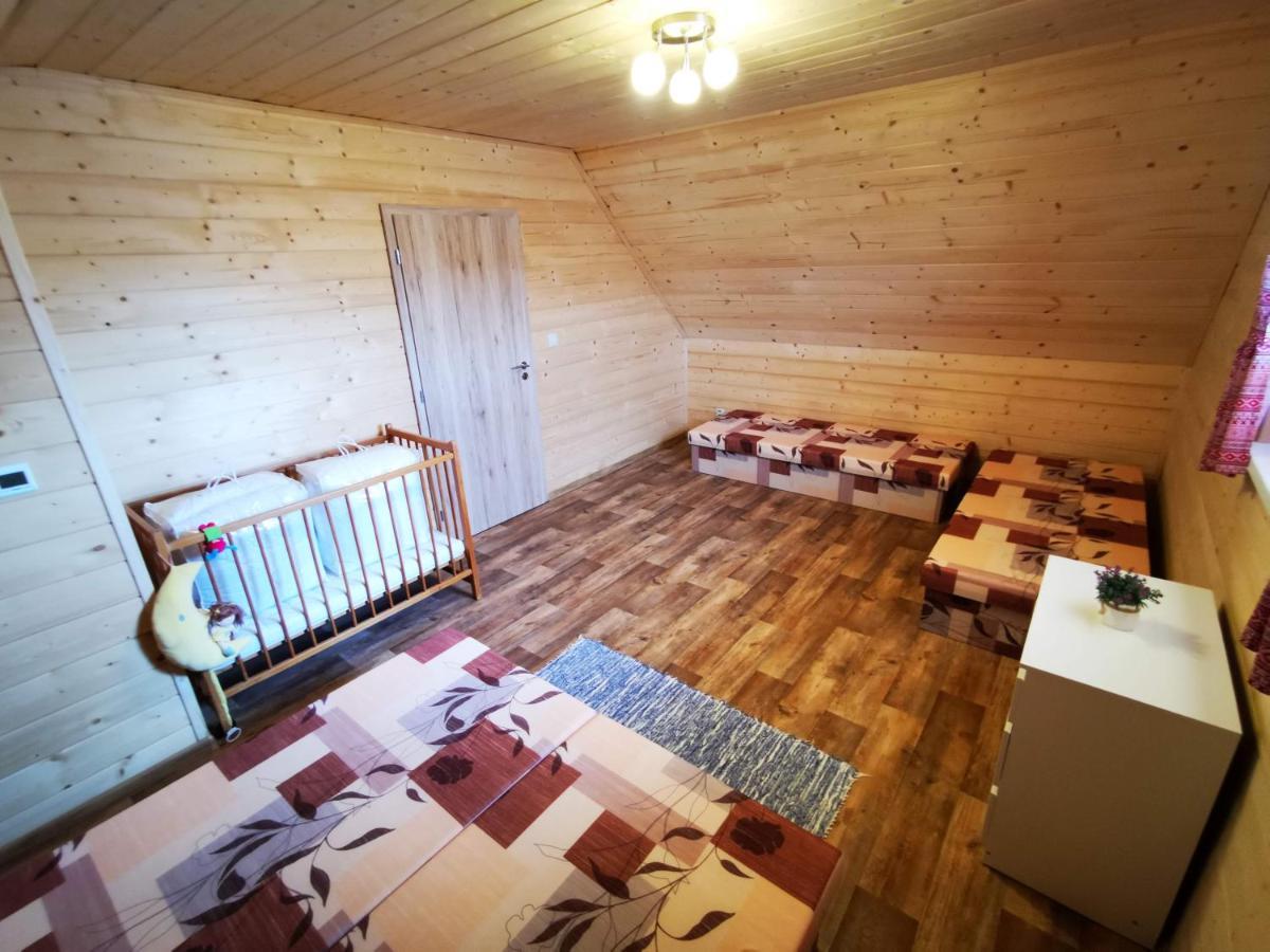 Chata Baska Na Liptove S Vlastnym Dvorom Liptovsky Mikulas Bagian luar foto