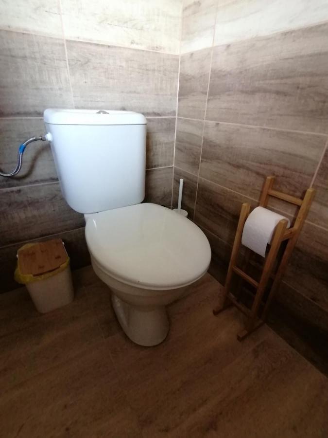 Chata Baska Na Liptove S Vlastnym Dvorom Liptovsky Mikulas Bagian luar foto